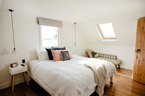 The Holiday Home People - Australian Directory 25