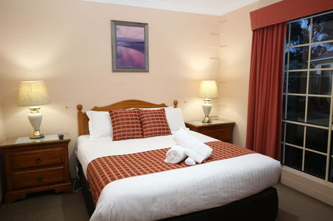 Swansea Cottages And Motel Suites - Australian Directory 10