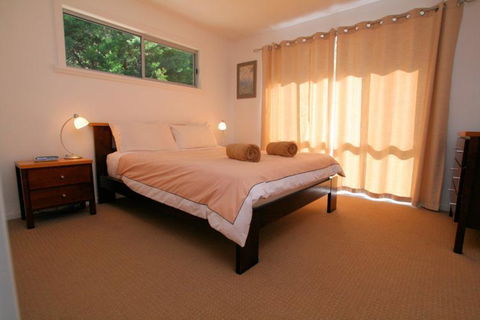 Suntrap Cove Bicheno - Australian Directory 29