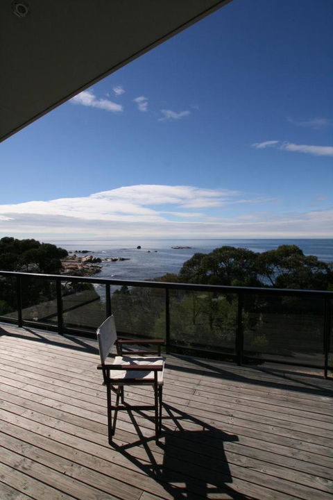 Suntrap Cove Bicheno - Australian Directory 1