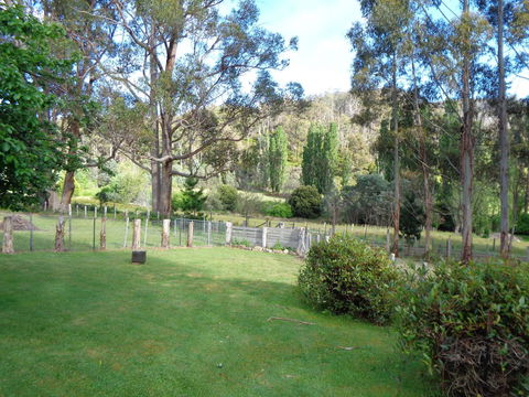 Post House Cottage - Australian Directory 14