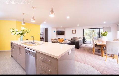 Euphoria House - Australian Directory 14