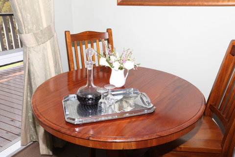 House On The Hill Bed And Breakfast - Australian Directory 38