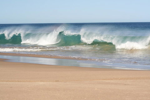 Island Breeze Motel - Australian Directory 10