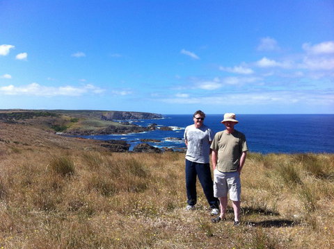 Island Breeze Motel - Australian Directory 20