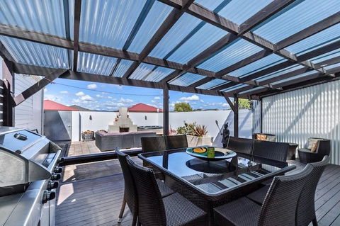 Ruby Soho Villas - Australian Directory 5