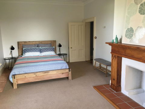 Clayfield Homestead - Australian Directory 12