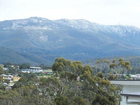 Hobart Villa - Australian Directory 15