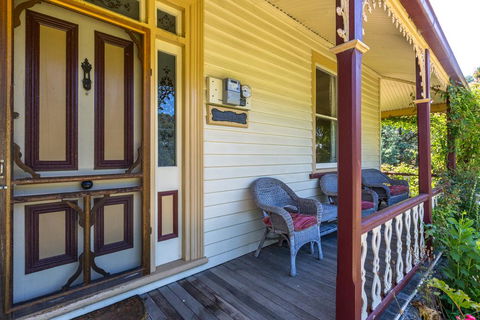 Cambridge House Bed & Breakfast - Australian Directory 22