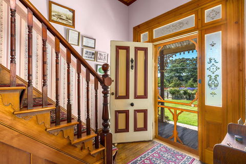 Cambridge House Bed & Breakfast - Australian Directory 23