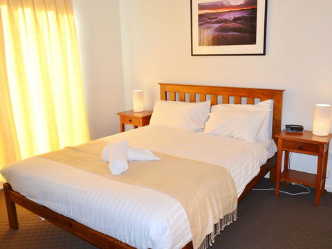 170 Hazards View - Unit 1 - Australian Directory 7