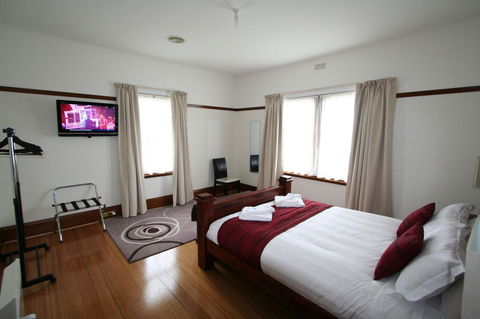 Moonah Central Apartments And Holiday Homes - Australian Directory 35