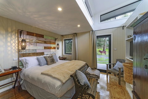 Coastal Pods Wynyard - Australian Directory 8