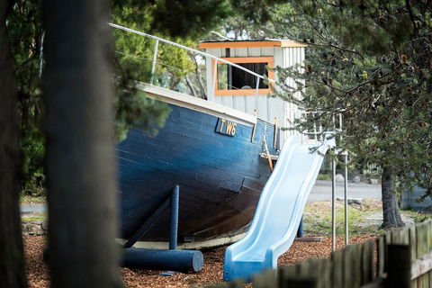 Bicheno By The Bay - Australian Directory 43