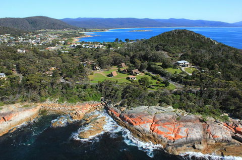 Bicheno By The Bay - Australian Directory 0