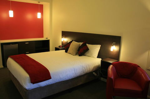 Bicheno By The Bay - Australian Directory 38