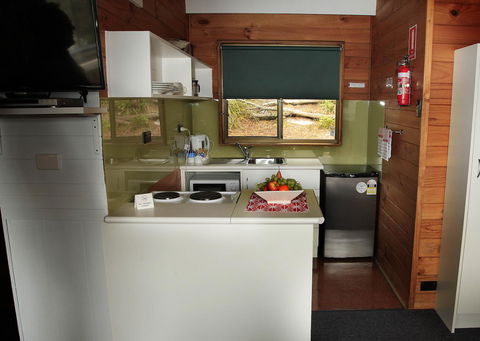 Bicheno By The Bay - Australian Directory 21