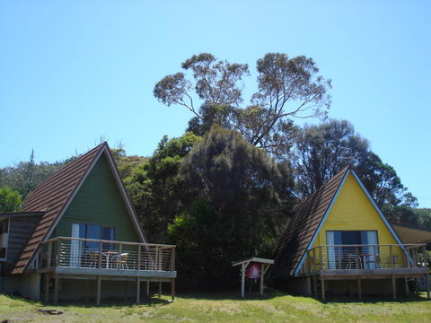 Bicheno By The Bay - Australian Directory 1