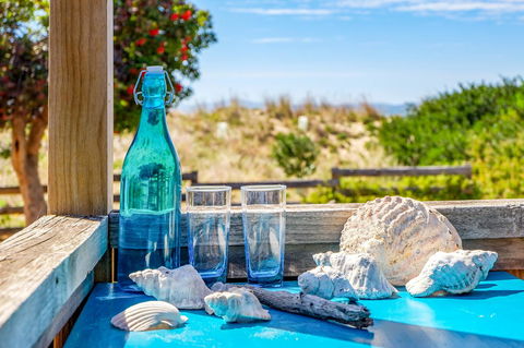 Aqua Beachfront! - Australian Directory 11