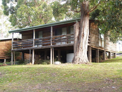 Stewarts Bay Lodge - Australian Directory 22