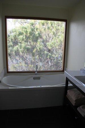 Stewarts Bay Lodge - Australian Directory 33