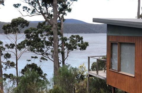 Stewarts Bay Lodge - Australian Directory 0