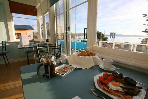 Freycinet Waters - Australian Directory 3