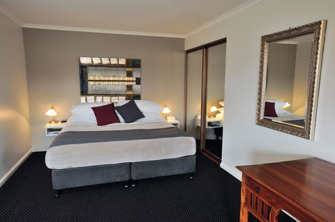 Aspect Tamar Valley Resort - Australian Directory 34