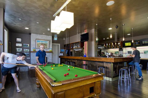 Deloraine Hotel - Australian Directory 11