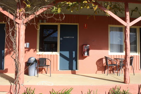 Swansea Motor Inn Tasmania - Australian Directory 28