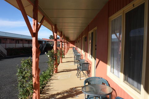 Swansea Motor Inn Tasmania - Australian Directory 13