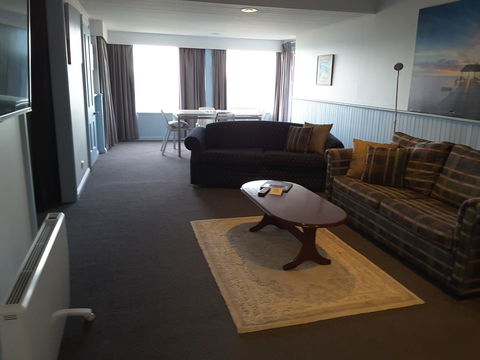 Swansea Motor Inn Tasmania - Australian Directory 8