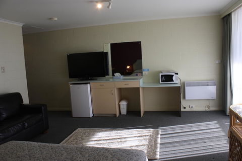 Swansea Motor Inn Tasmania - Australian Directory 36
