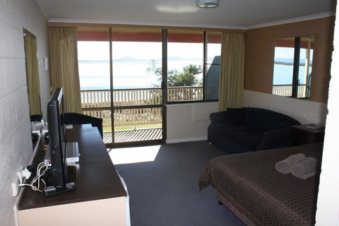 Swansea Motor Inn Tasmania - Australian Directory 22