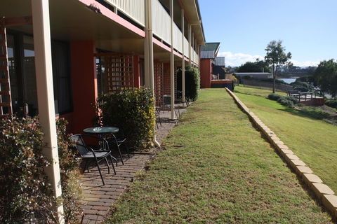 Swansea Motor Inn Tasmania - Australian Directory 18