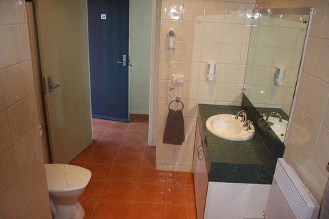 Swansea Motor Inn Tasmania - Australian Directory 31