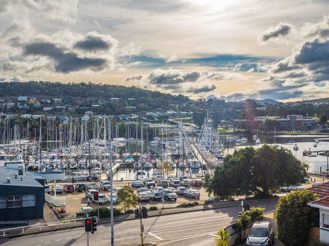 Marina View Apartment - Australian Directory 9