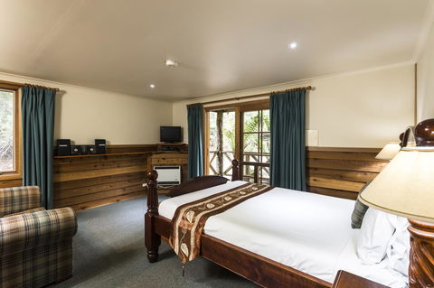 Cradle Forest Inn - Australian Directory 31
