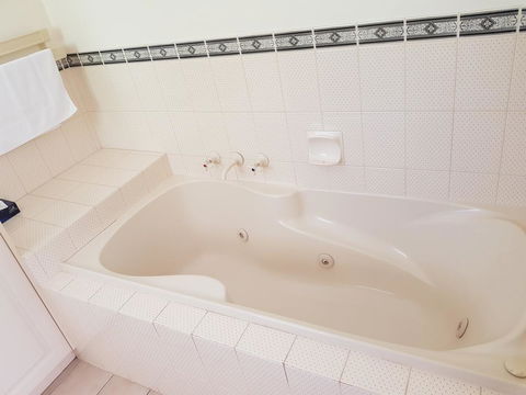 Cradle Forest Inn - Australian Directory 10