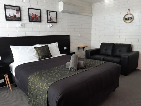 Anchor Wheel Motel - Australian Directory 3