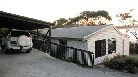 Kingfisher Cottage - Australian Directory 21