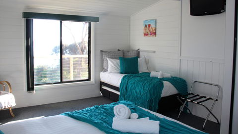 Kingfisher Cottage - Australian Directory 5