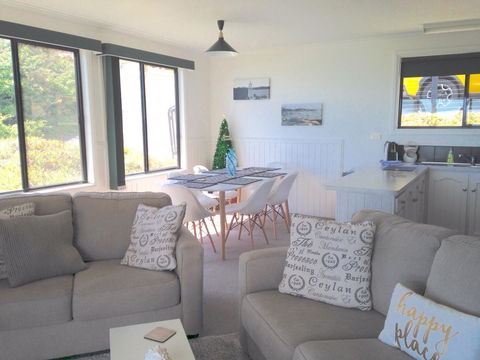 Kingfisher Cottage - Australian Directory 24
