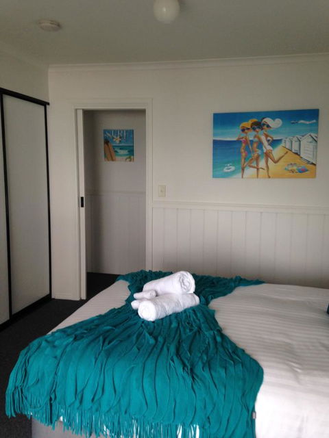 Kingfisher Cottage - Australian Directory 25
