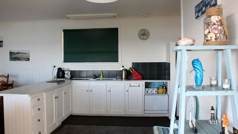 Kingfisher Cottage - Australian Directory 20