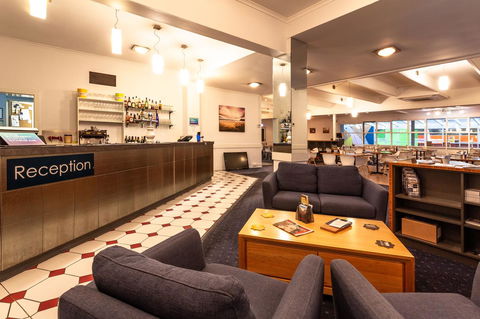 Kingston Hotel - Australian Directory 13
