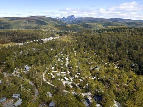 Discovery Parks â€“ Cradle Mountain - Australian Directory 25