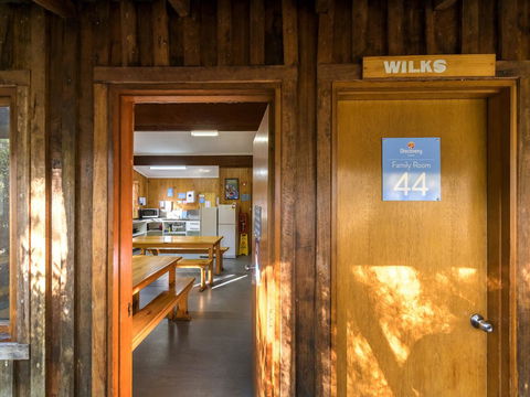 Discovery Parks â€“ Cradle Mountain - Australian Directory 11