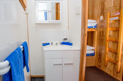 Discovery Parks â€“ Cradle Mountain - Australian Directory 37