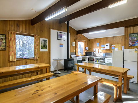 Discovery Parks â€“ Cradle Mountain - Australian Directory 13